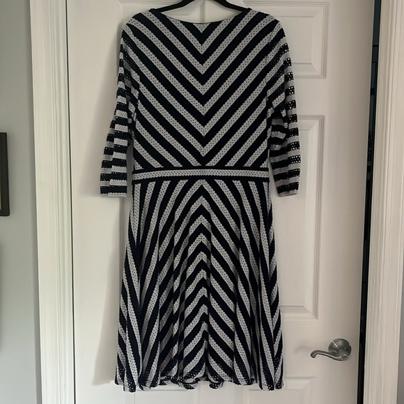 Bravissimo/Pepperberry 3/4 Sleeve A-Line Dress - Picture 5 of 6